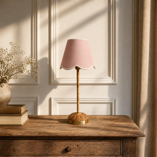 Blush Woven Scalloped Edged Lampshade